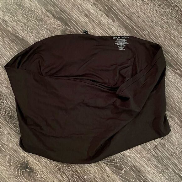 Beyond yoga infinity scarf with hidden zipper pocket - Picture 1 of 4